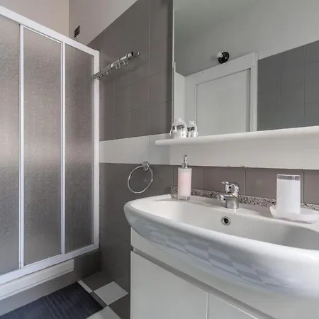 Turquoise - Risorgimento Apartman