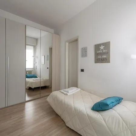 Apartment Turquoise - Risorgimento